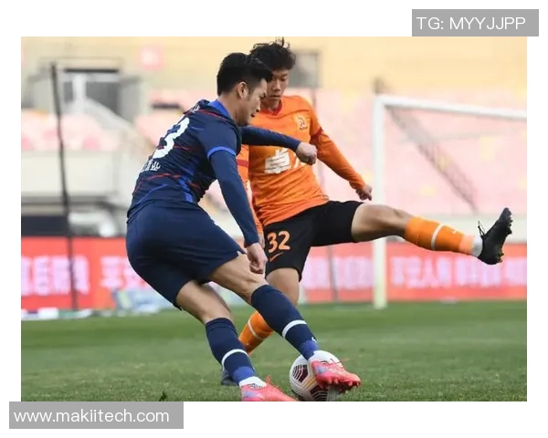 武汉排球队团队协作引发热议球员间默契与配合的争论与思考 武汉排球队团队协作引发热议球员间默契与配合的争论与思考