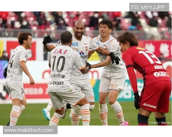 仙台七仙与山形的激烈对决揭示了东日本足球的竞争魅力与发展潜力 仙台七仙与山形的激烈对决揭示了东日本足球的竞争魅力与发展潜力