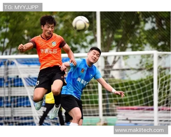 大连人迎战穆尔西亚期待精彩对决展现足球魅力与团队精神 大连人迎战穆尔西亚期待精彩对决展现足球魅力与团队精神