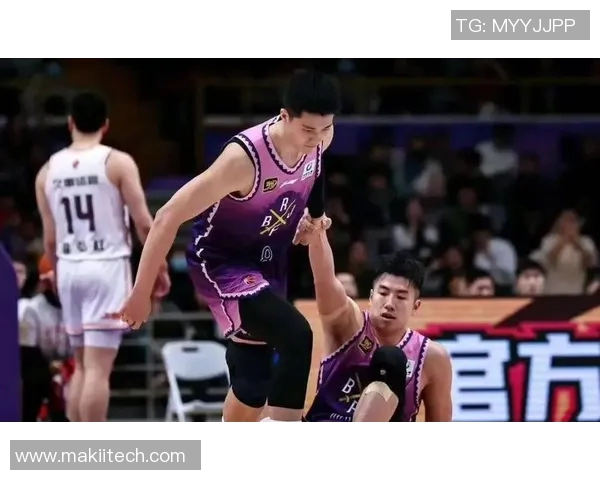 CBA激战辽宁队迎战北控队争夺季后赛名额的关键之战 CBA激战辽宁队迎战北控队争夺季后赛名额的关键之战